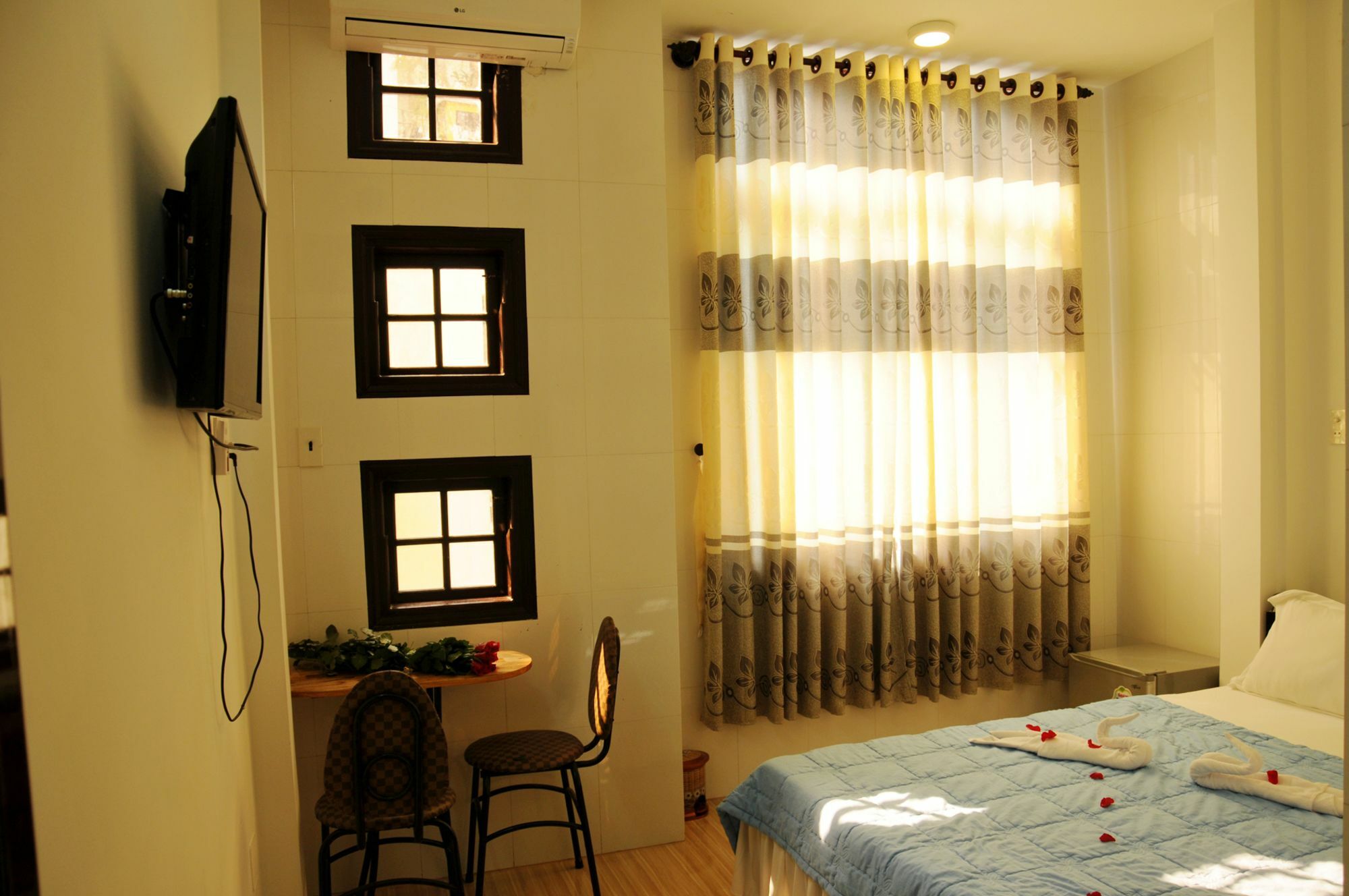 Bien Khoi Mini Hotel Hue Luaran gambar